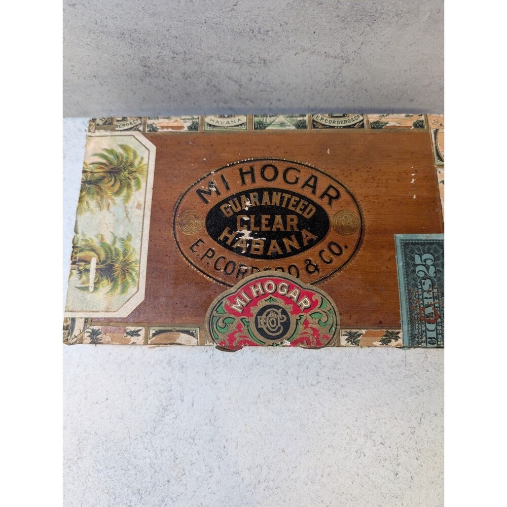 Antique Mi Hogar Wooden Cigar Box E.P. Cordero Perfectos Selectos